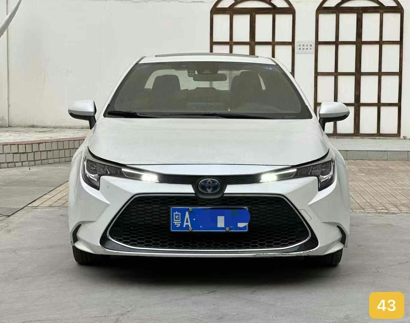 2021 Oil-Electric Hybrid Toyota Levin 1.8T Used Car For Sale