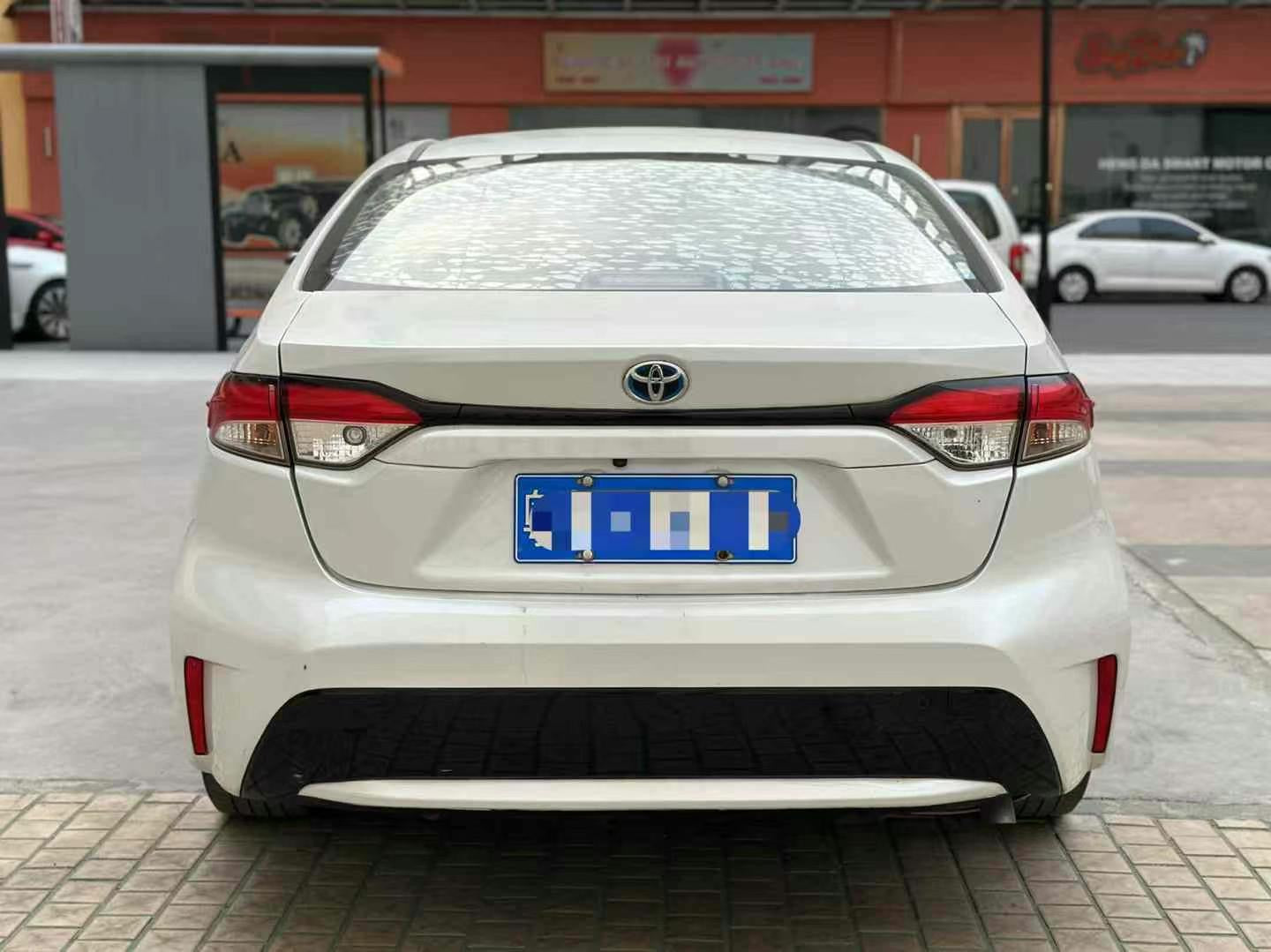 2021 Oil-Electric Hybrid Toyota Levin 1.8T Used Car For Sale