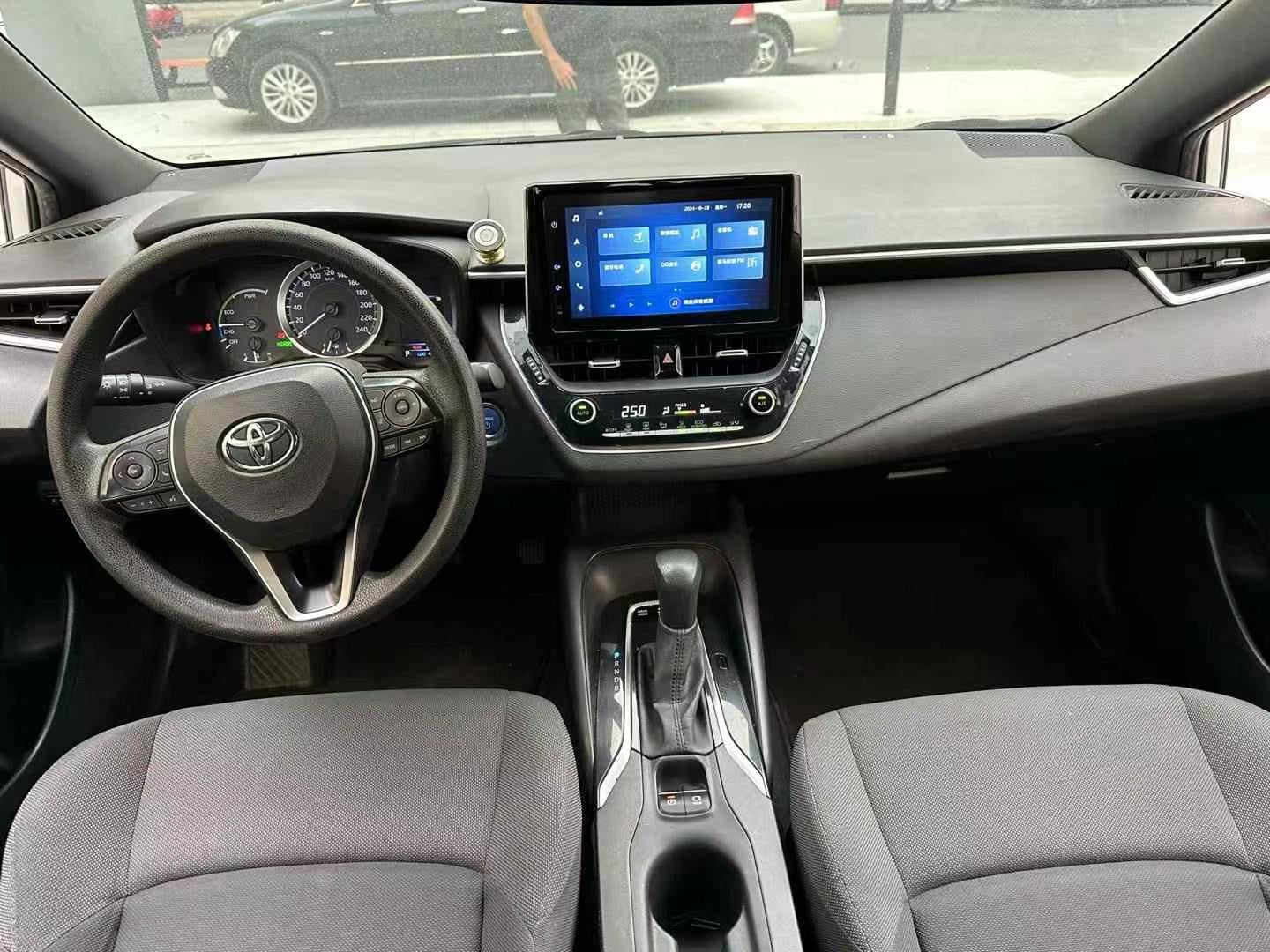 2021 Oil-Electric Hybrid Toyota Levin 1.8T Used Car For Sale