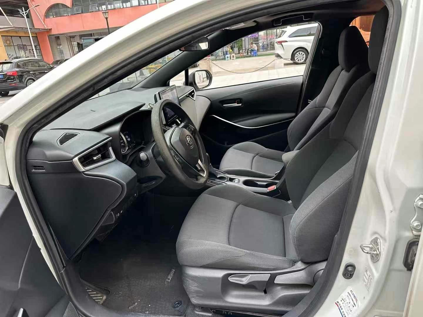 2021 Oil-Electric Hybrid Toyota Levin 1.8T Used Car For Sale