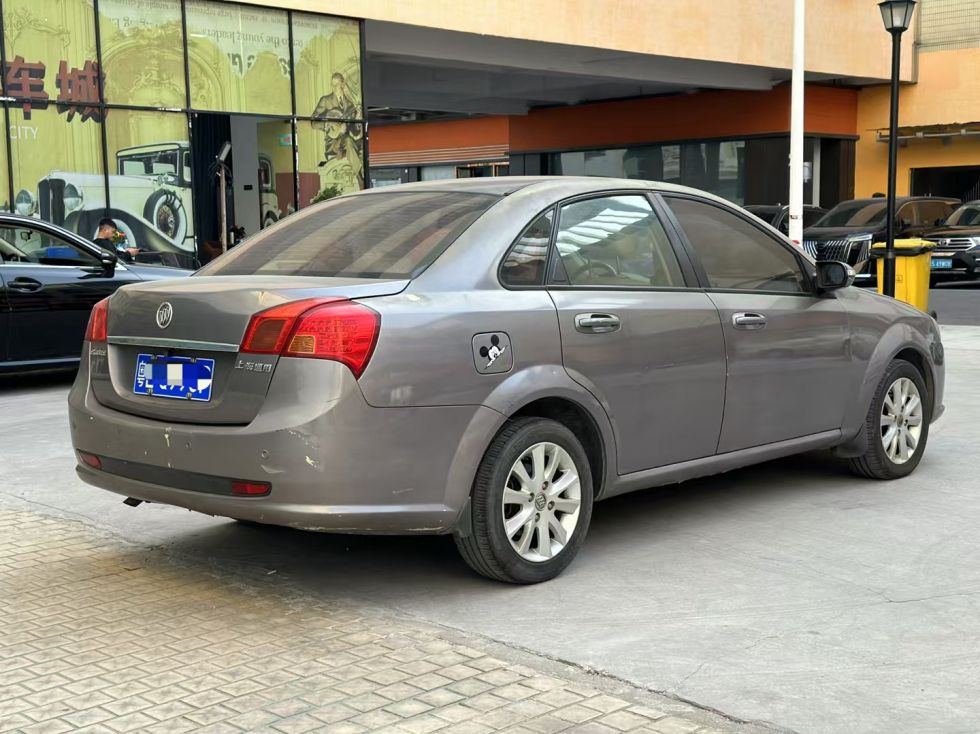 2013 Sedan Version Buick Excelle 1.6L-AT Used Car For Sale