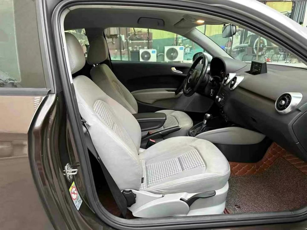 2012 Fashion Style Audi A1 1.4T Second Hand Car For Sale
