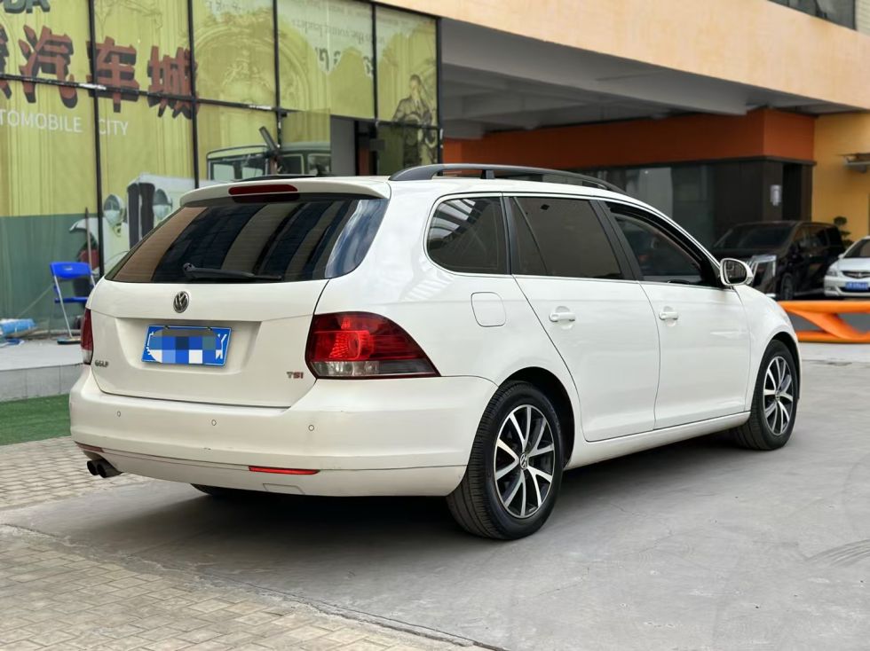 2012 Deluxe Style Volkswagen golf 1.4T Second Hand Car For Sale