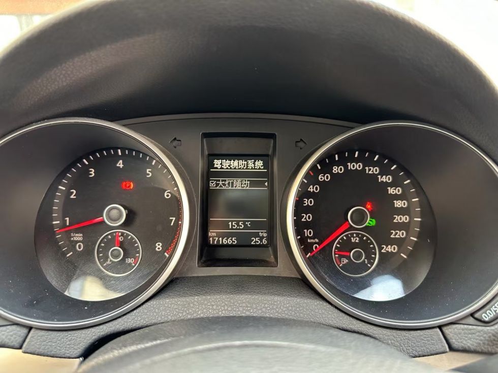 2012 Deluxe Style Volkswagen golf 1.4T Second Hand Car For Sale