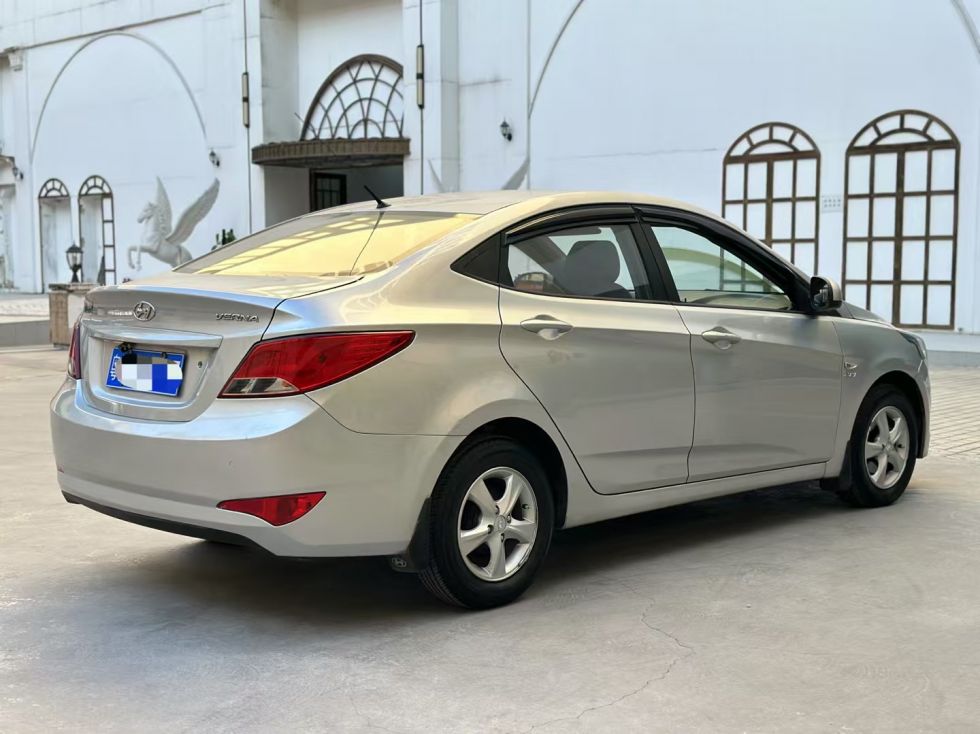 2014 Smart Edition Beijing-Hyundai VERNA 1.4L Used Car For Sale