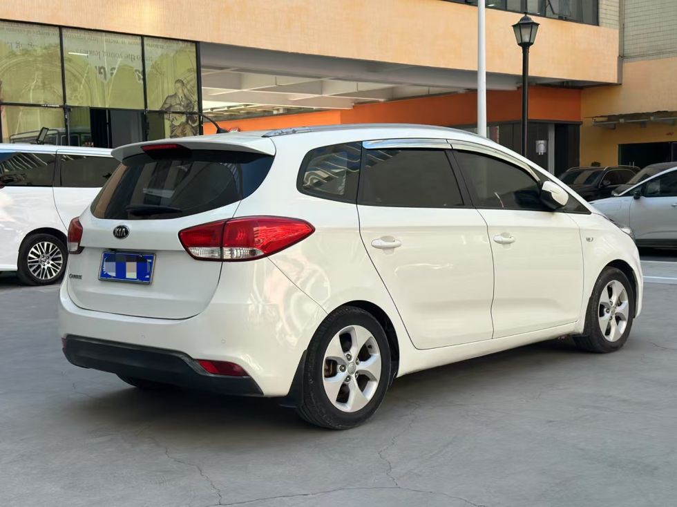 2014 Seven-Seater Kia Carens 2.0L Second Hand Car For Sale