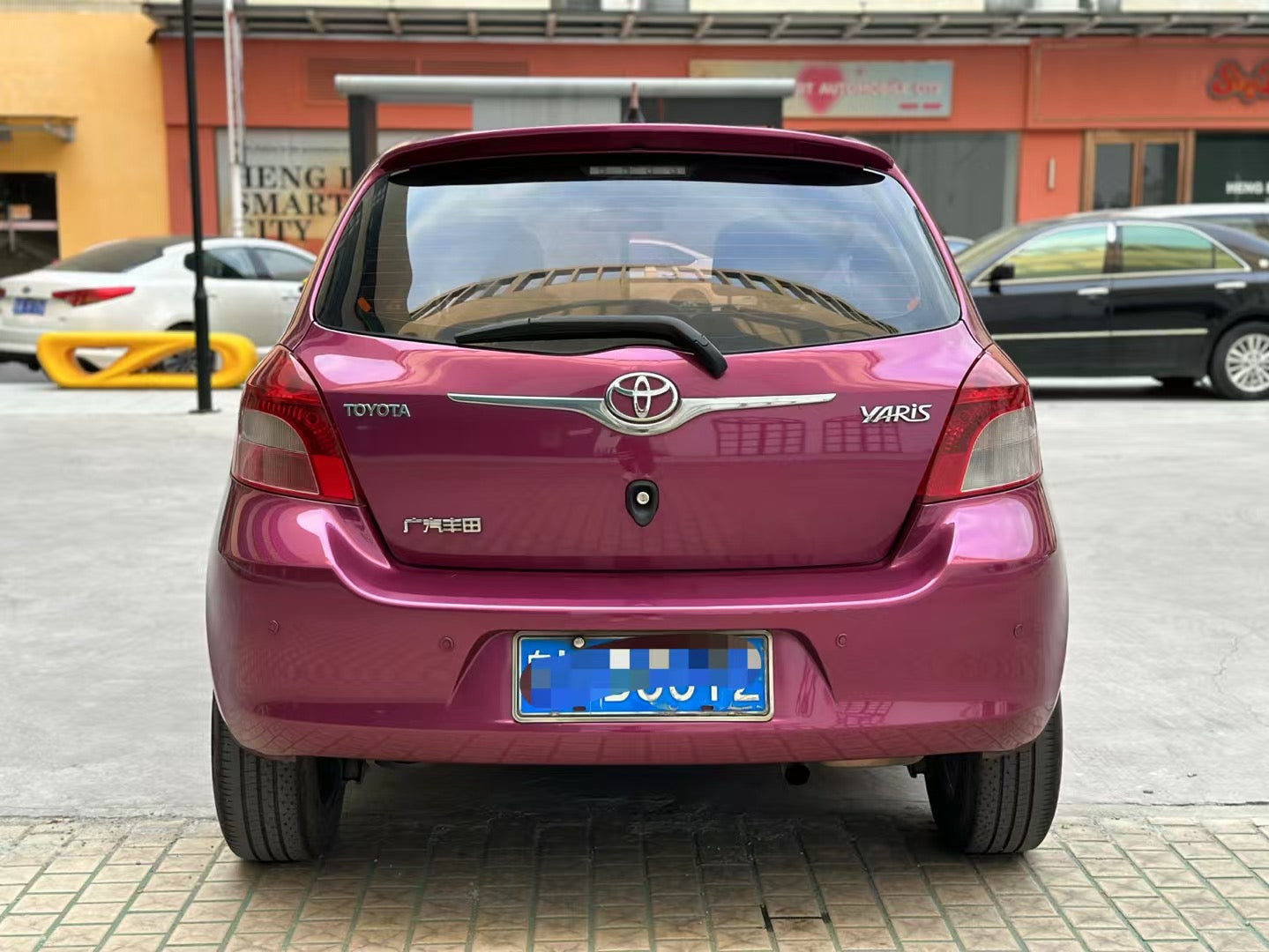 2011 Fashion Style Toyota Yaris 1.6T Second Hand Car For Sale