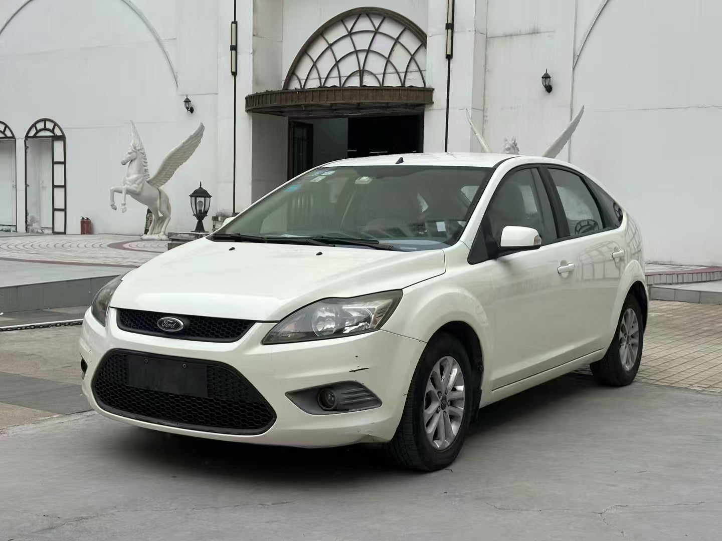 2013 Compact Car Ford Focus 1.8T Used Car For Sale