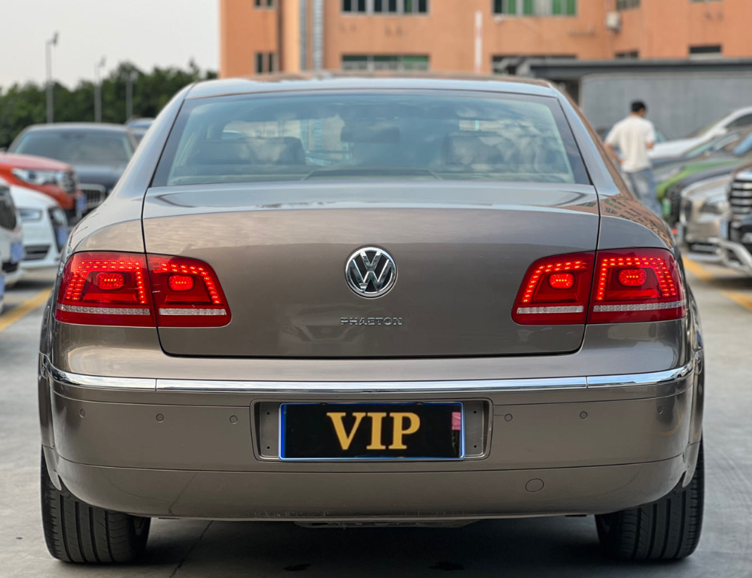 2012 Hybrid Volkswagen Phaeton 3.0L Used Car For Sale
