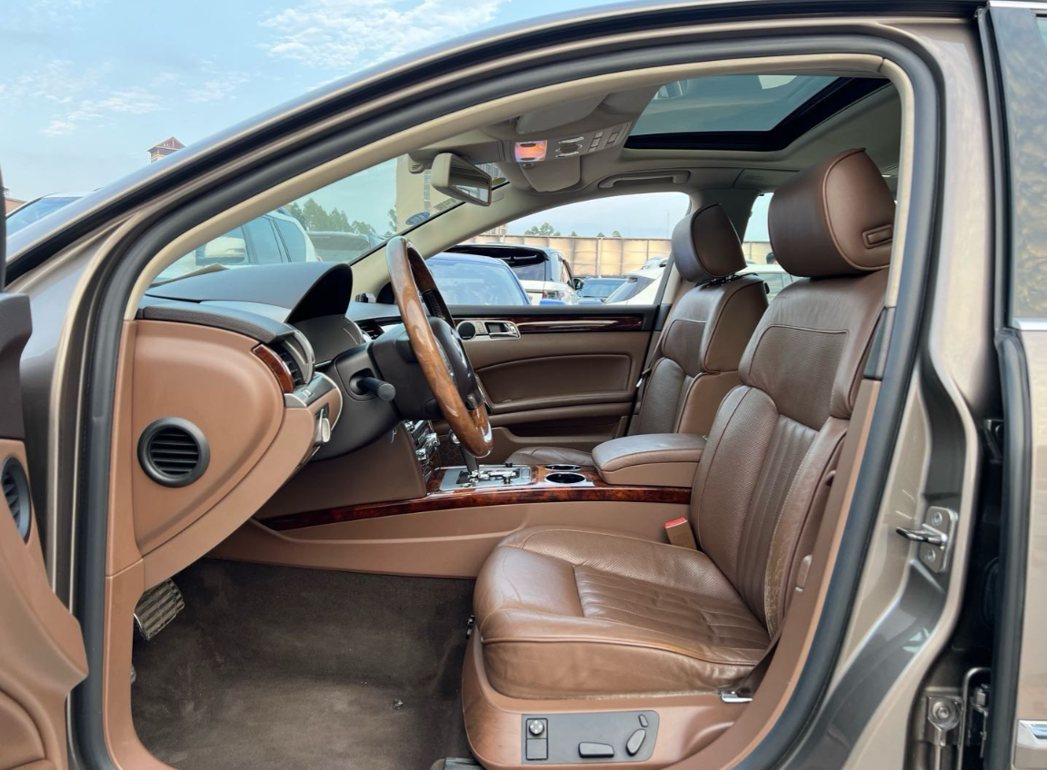 2012 Hybrid Volkswagen Phaeton 3.0L Used Car For Sale