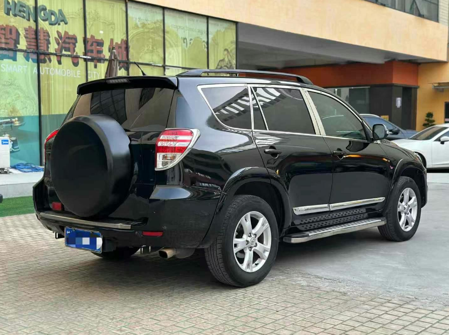 2011 FWD Toyota RAV4 2.0L Used Car For Sale