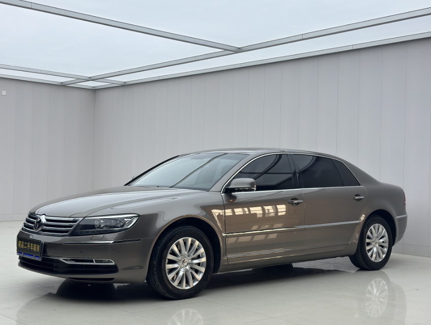 2012 Sedan Volkswagen Phaeton 3.0L Used Car For Sale