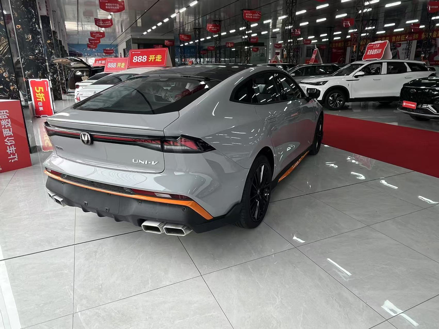 2024 Premium Sport Edition Changan UNI-v 1.5T New Car For Sale