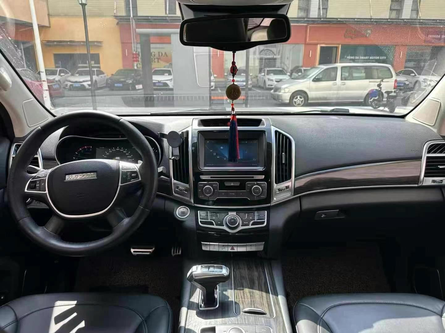 2017 Seven-Seater Haval H9 2.0T Used Car For Sale