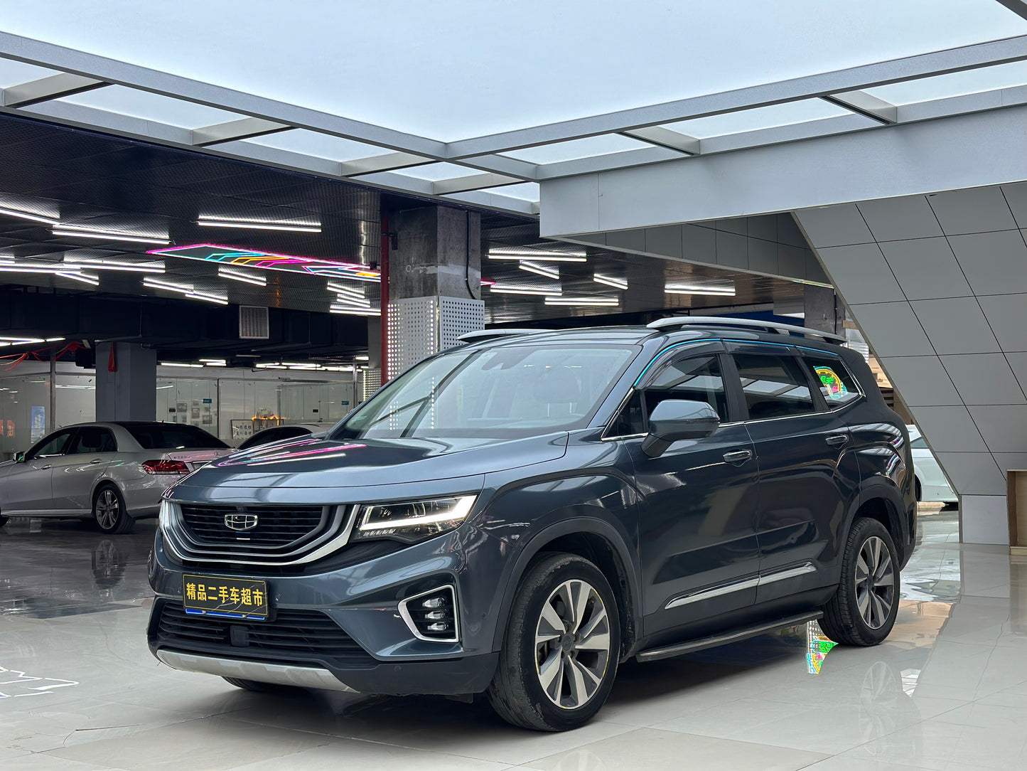 2020 Popular Style Geely Okavango 1.8T Used Car For Sale