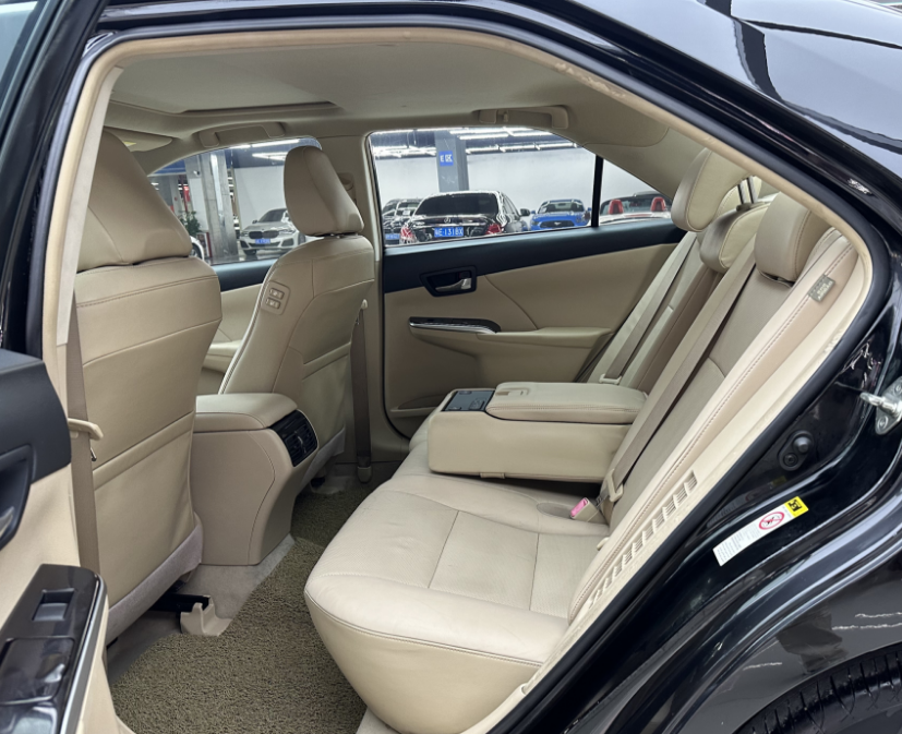 2012 Deluxe Edition Toyota camry 2.5T Used Car For Sale