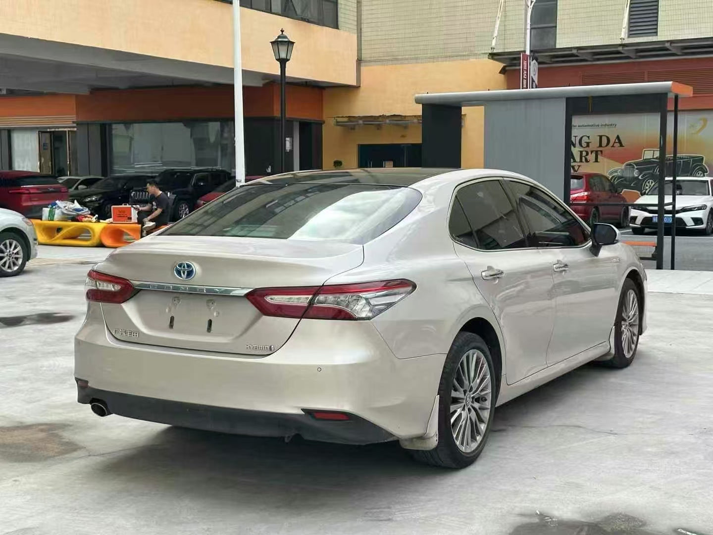 2019 Deluxe Edition Toyota Camry 2.5T Used Car For Sale