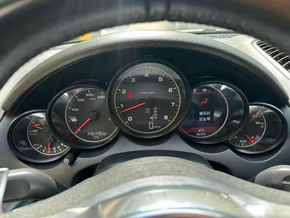 2011 Automatic four-wheel drive Porsche Cayenne 3.0T Used Car For Sale