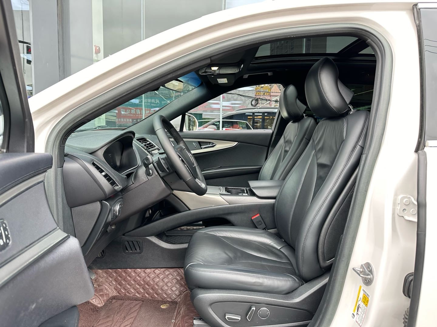 2019 Deluxe Edition LINCOLN NAUTILUS 2.0T Used Car For Sale