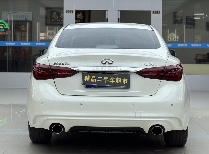 2018 Popular Sedan Infiniti Q50 2.0T Used Car For Sale