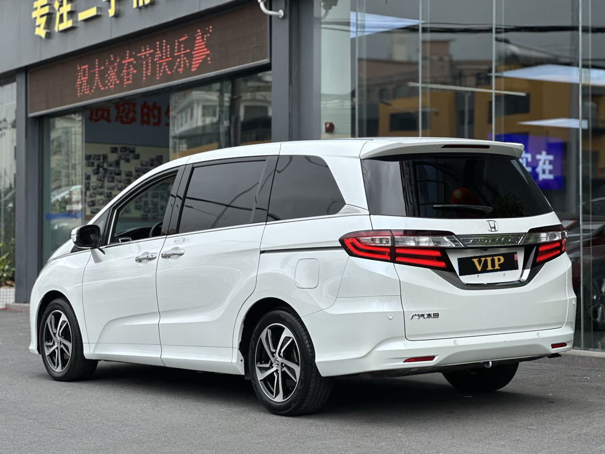 2015 Popular Style Honda Odyssey 2.4L Second-Hand Car For Sale