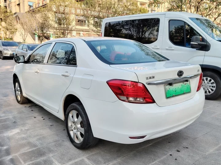 Best price 2017 byd e5 300e used car buy second hand ev electric suv cars