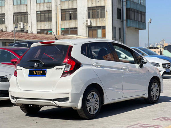 Best Price In Stock 5 Days Delivery China 2018 Honda Fit 1.5l Cvt Used Cars Second Hand Car For Sale