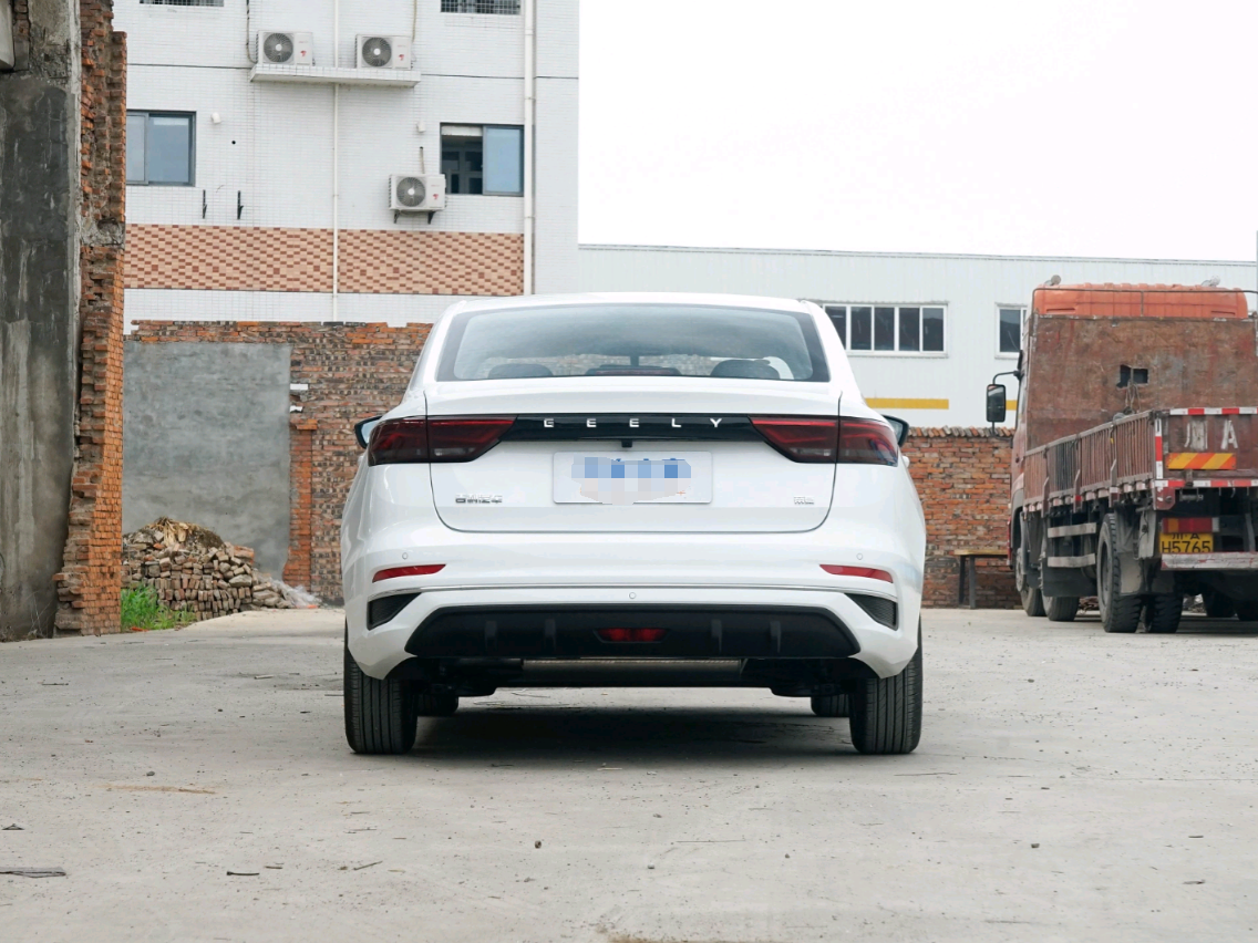 2025 Geely Emgrand4.0 CVT 1.5L Brand New Car For Sale