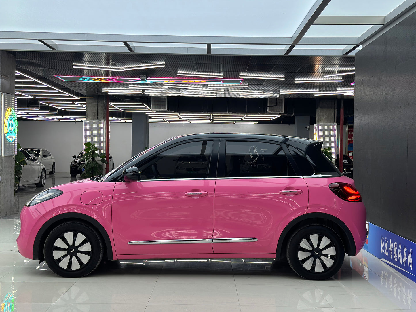 2023 Pink Style Wuling Binuo 333KM Used Car For Sale