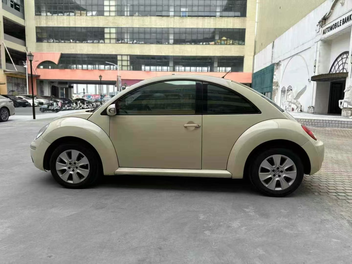 2008 Cute Style Volkswagen Beetle 2.0T Used Car For Sale