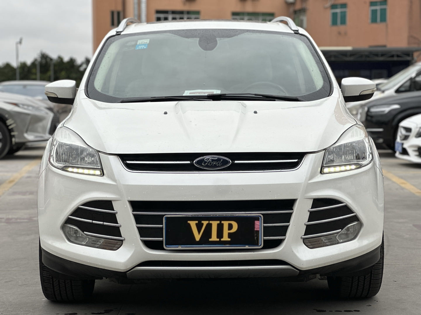 2013 Four-Wheel Drive Ford Kuga 2.0T GTDi Used Car For Sale