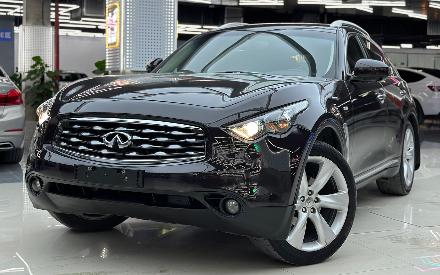 2010 Deluxe Edition Infiniti FX 3.0T Used Car For Sale