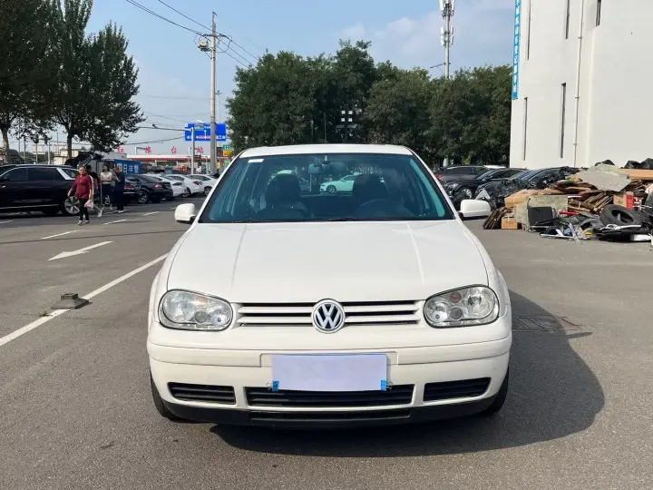 In Stock 5 days delivery best price 2003 vw volkswagen golf 1.8L alto used car second hand vehicles cheap cars