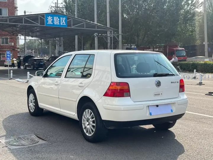 In Stock 5 days delivery best price 2003 vw volkswagen golf 1.8L alto used car second hand vehicles cheap cars