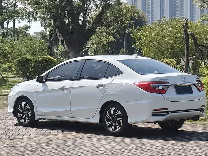 best price 2016 honda crider 1.8L CVT chinese used cars second hand vehicles cheap car