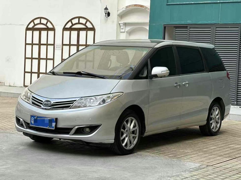 2014 Seven-Seater BYD M6 2.4L Used Car For Sale