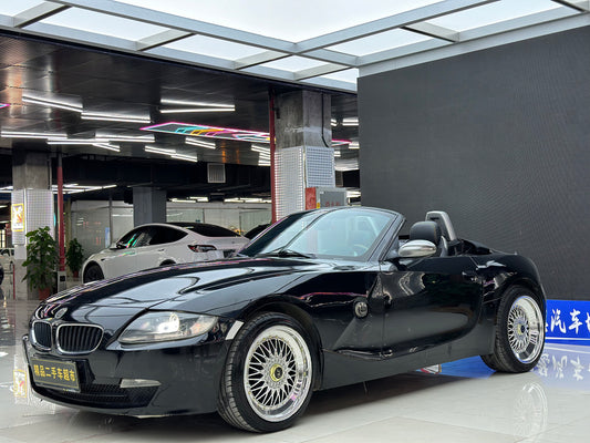 2006 Deluxe Edition BMW Z4 2.5T Used Car For Sale