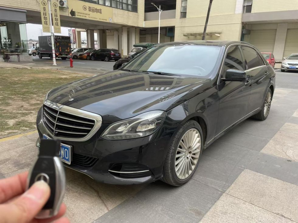 2016 Popular Style Mercedes E260L 2.0T Used Car For Sale