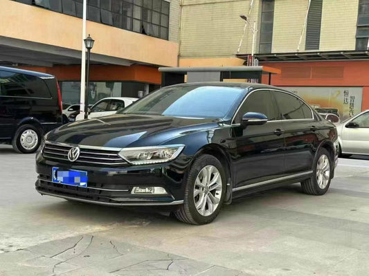 2018 Deluxe Edition Volkswagen Magotan 2.0T 380TSI DSG Used Car For Sale