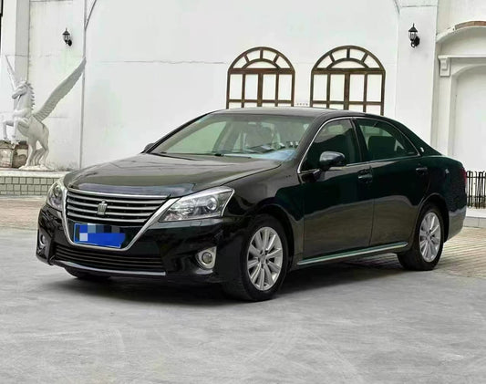 2013 Cool Edition Toyota crown 2.5L Used Car For Sale