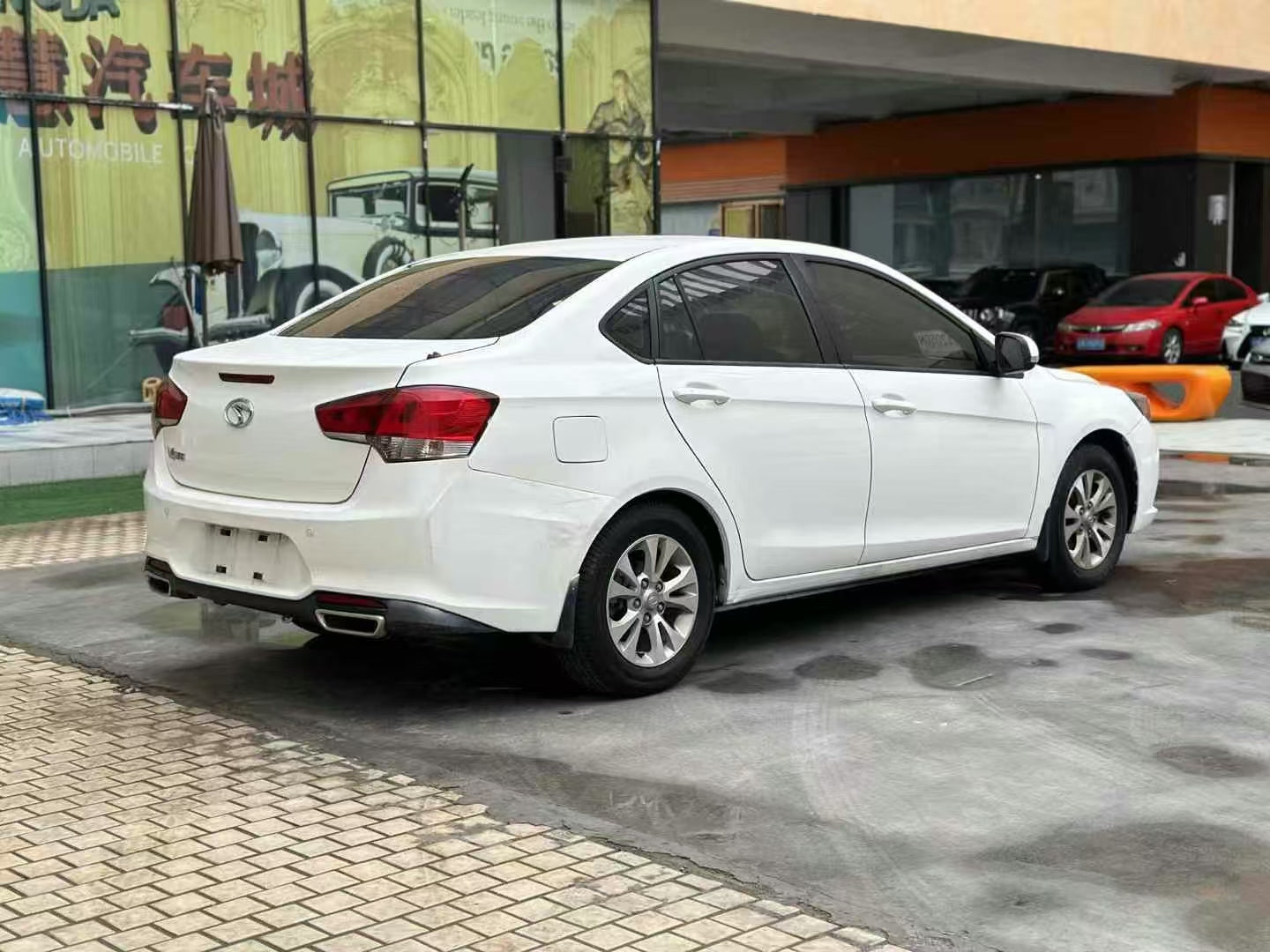 2016 Popular Style Soueast V5Lingzhi 1.5T Used Car For Sale