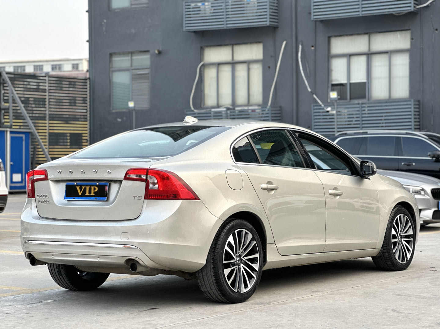 2019 VOLVO S60L T5 2.0T Second-Hand Car For Sale