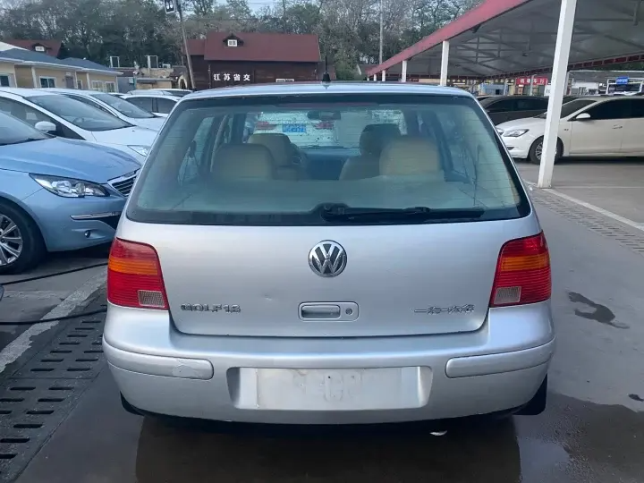 best price 2005 vw volkswagen golf 1.6L manual transmission used car second hand vehicles cheap cars