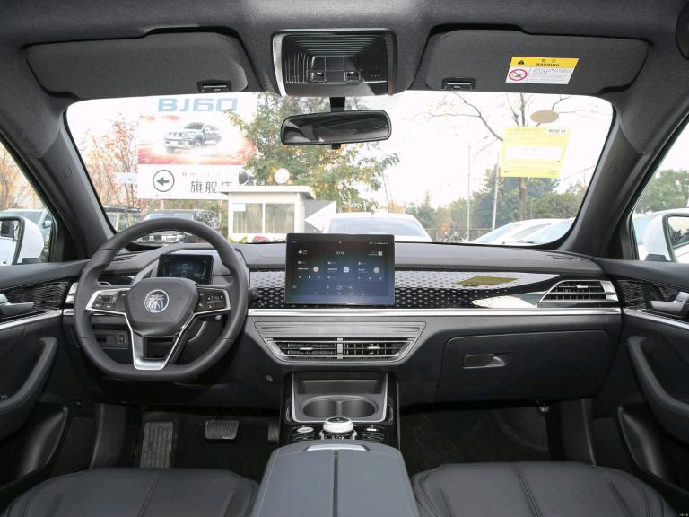 2023 Travel Edition BYD QIN PLUS 1.35L EV 510KM Brand New Car For Sale